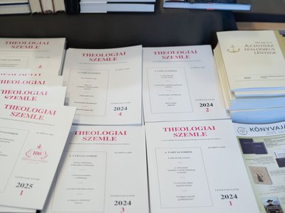 100 éves a Thológiai Szemle, lapszámok (f.Todoroff Lázár)