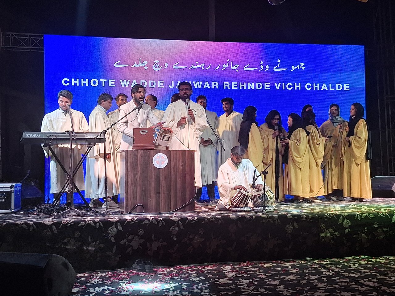 Zsoltárfesztivál Pakisztánban. Mikola Borbála Pakisztánban 2026 - Forrás: Mikola Borbála