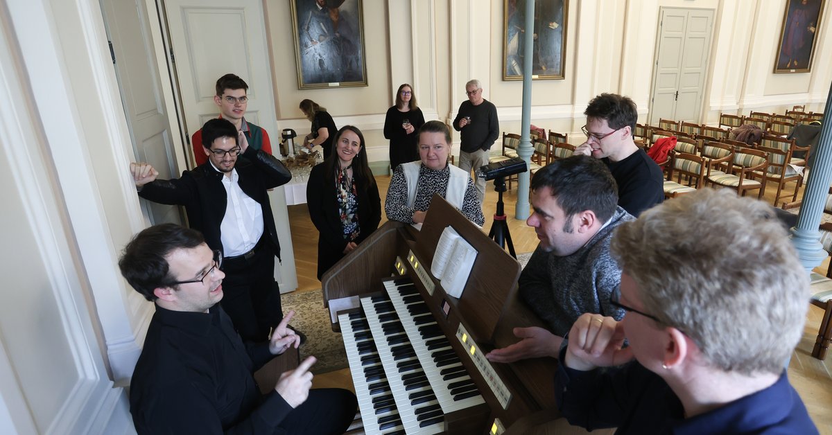 Énekben, szolgálatban, közösségben