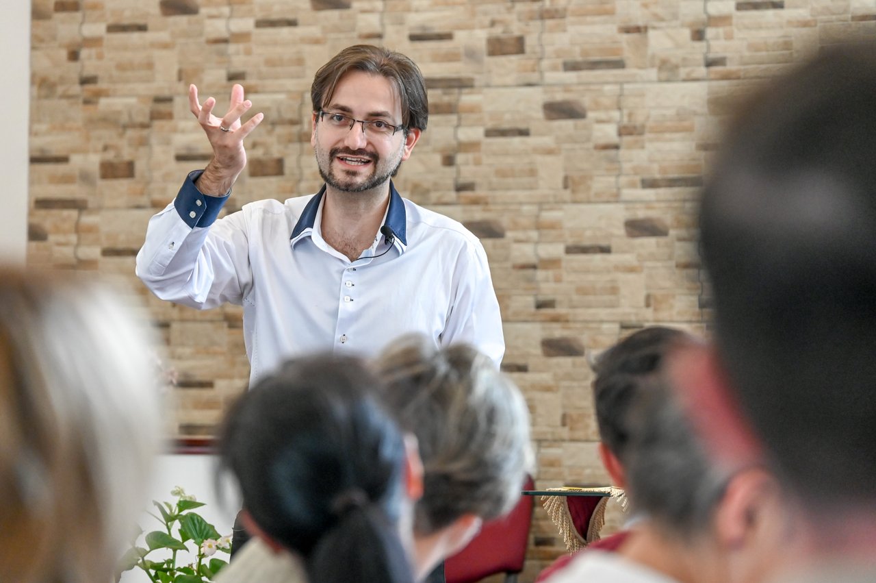 3.kép Limpár Imre tanácsadó szakpszichológus