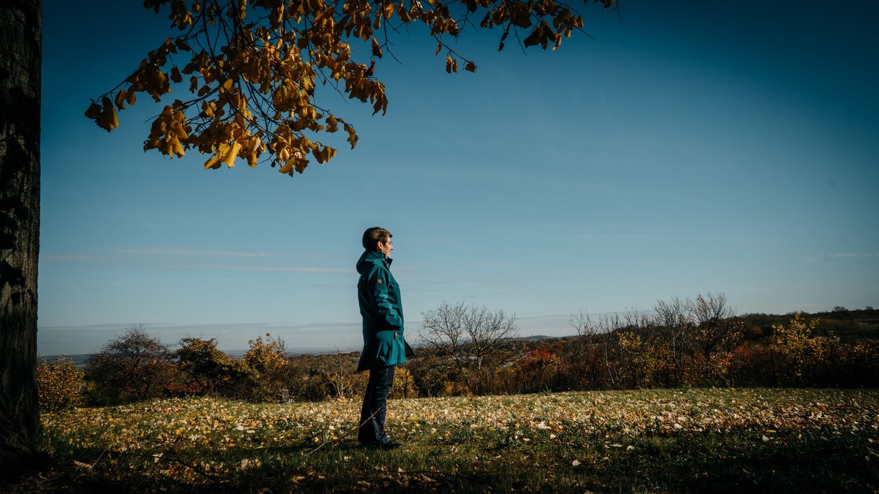 Szomor Abigél fotos Villányi Zoltán 2025