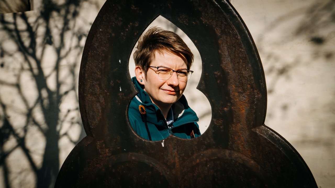 Szomor Abigél fotos Villányi Zoltán 2025