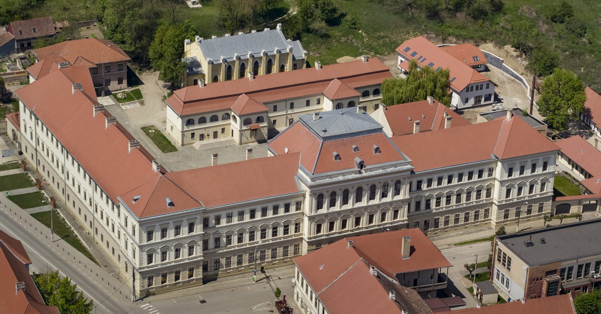 Vitézlő oskola