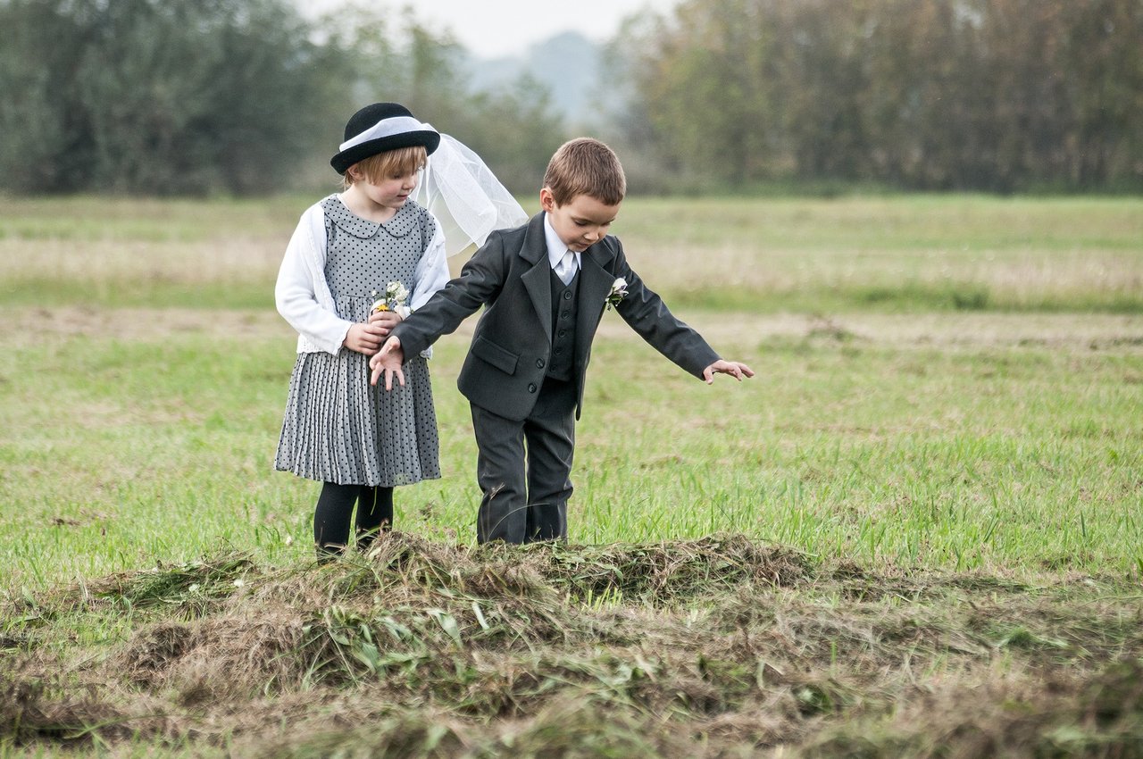 Bazánth Ivola stock házasság