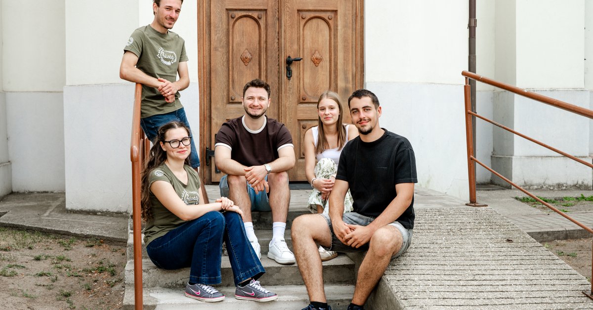 Minden vasárnap az ifjúságé is