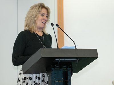 Diaszpóra konferencia 2026 május Ausztrália - Benedek Zsuzsanna, Buenos Aires-i gondnok (f.Kiss László)