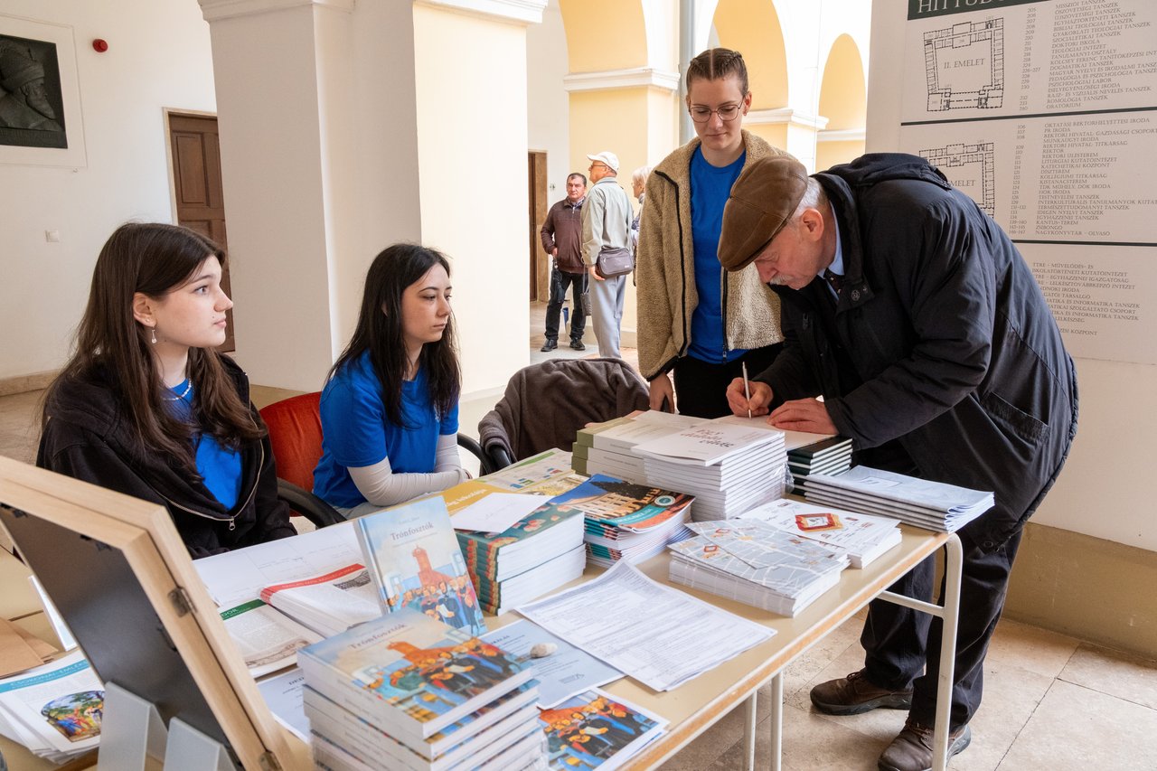 Egységnap 2025, Debreceni Református Kollégium baráti kör (f.Pocsai Petra)