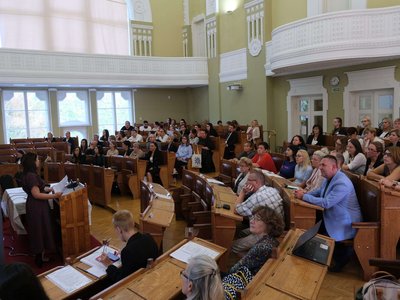 Gyermekvédelmi konferencia