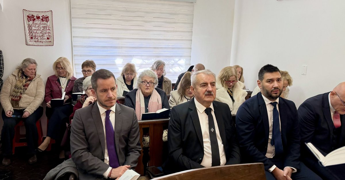 Hittel átszőtt mindennapok óceánnyi távolságra