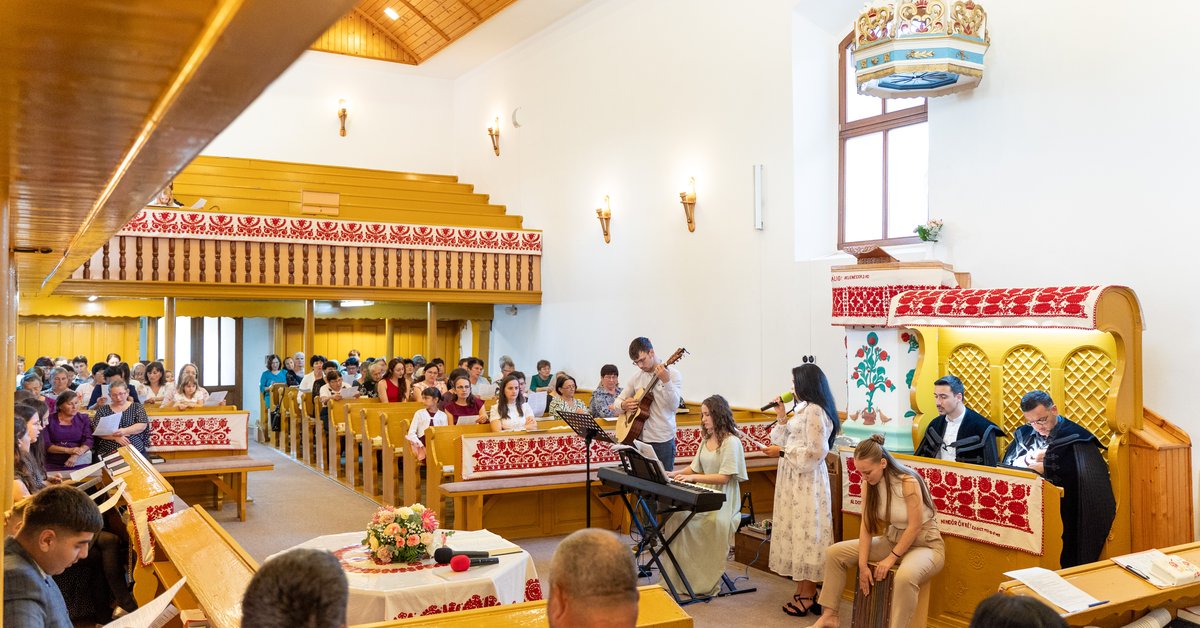 Jókedvű szolgálat – Körkép az ifjúság vasárnapjáról