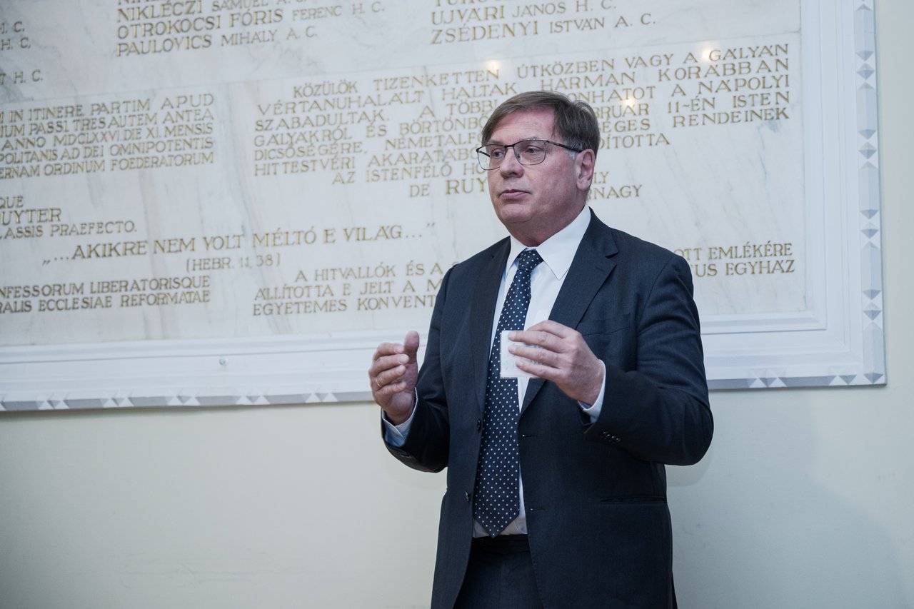 Kibocsátó istentisztelet, Fabinyi Tamás 05.05. (f.Magyaródi Milán)