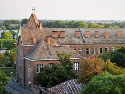 Németh László emlékév 2026, Bethlen Gábor Református Gimnázium és Szathmáry Kollégium épülete (f. Bethlen Gábor Református Gimnázium és Szathmáry Kollégium)