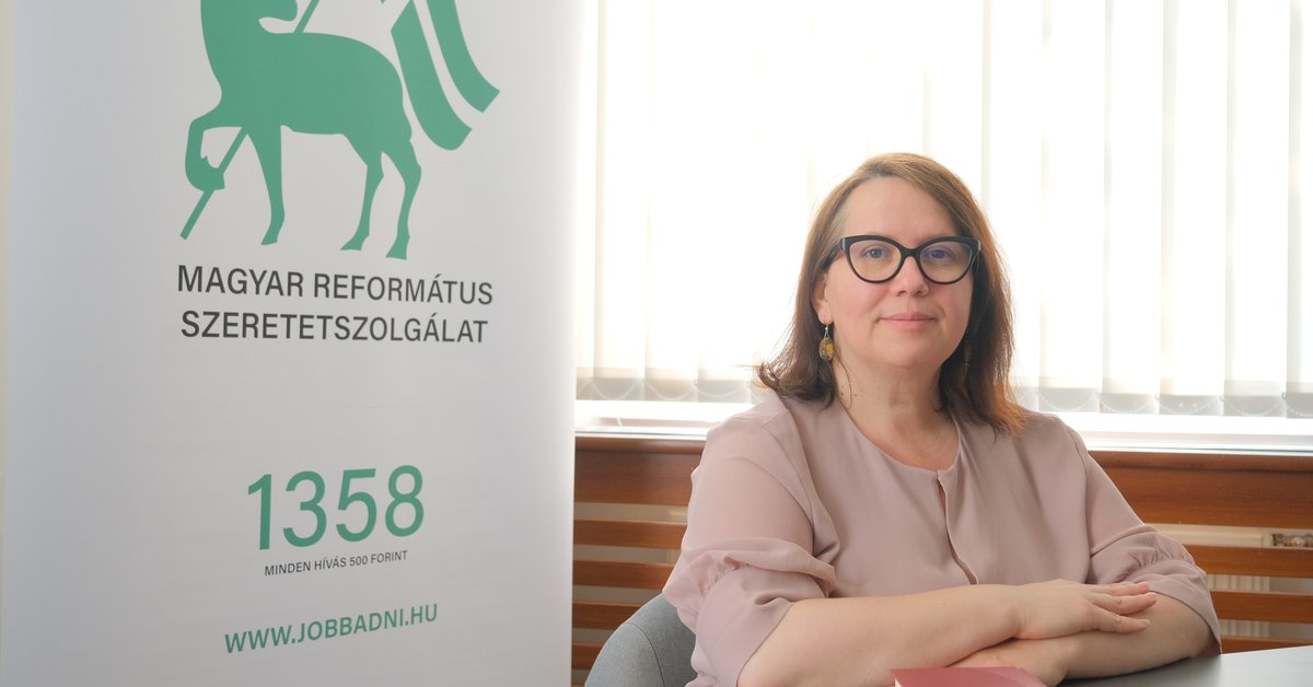„Nem csupán a karácsonyi asztalt segítenénk megteríteni, hanem a húsvétit is”