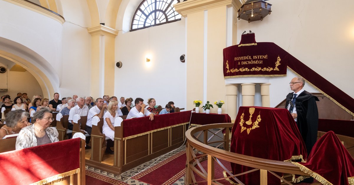 „Az Úr építi a házat”