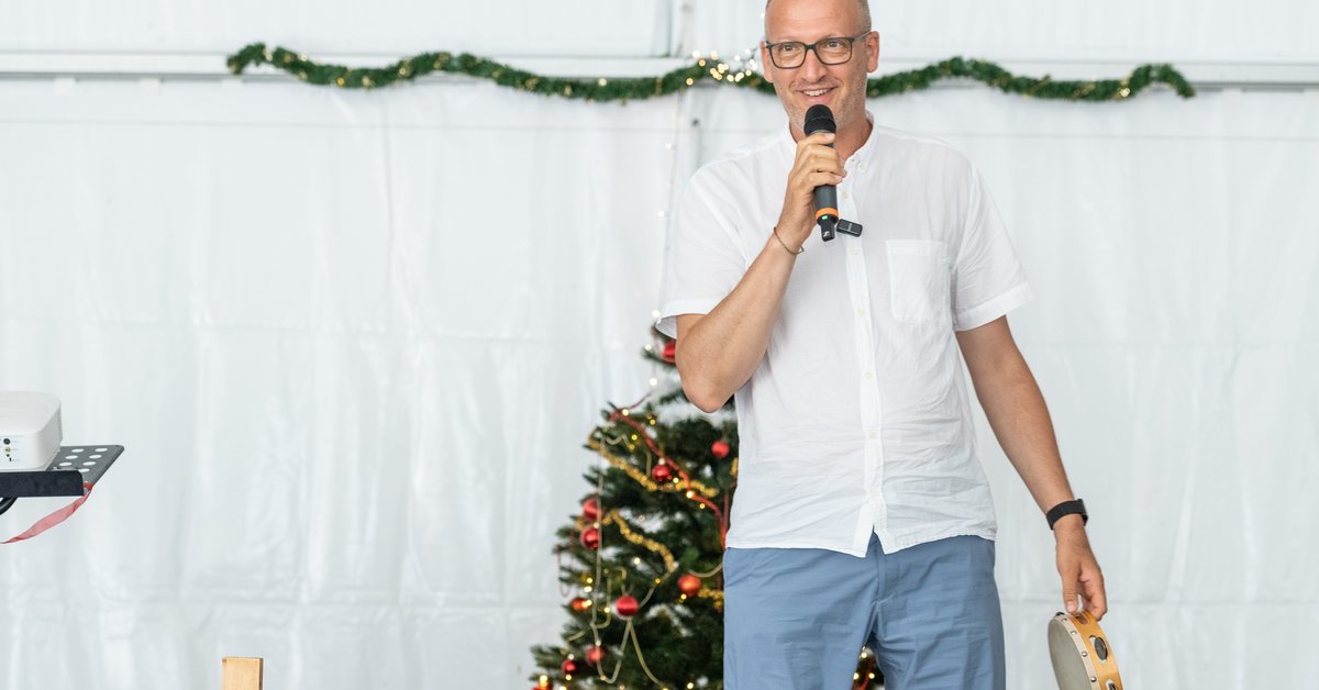 „A szeretet átformálja a kapcsolatokat”