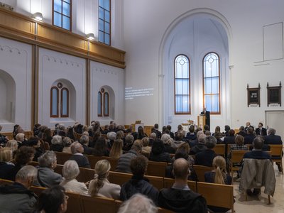 avar gábor gyász Ficsor Márton