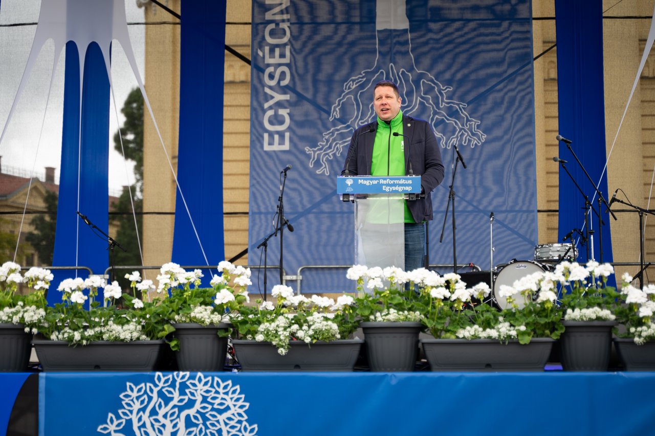 dsc9747-11c7ebebc7-megnyitó Juhász Márton 2025 Pocsai Petra