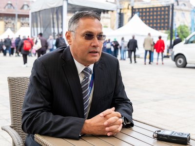 Péterffy Kund, ausztráliai magyar lelkész a 2025-ös egységnapon Debrecenben. Fotó: Zelenka Attila