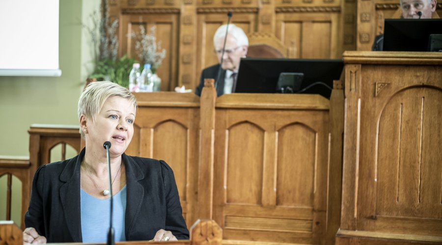 fekete_zsuzsa.jpg