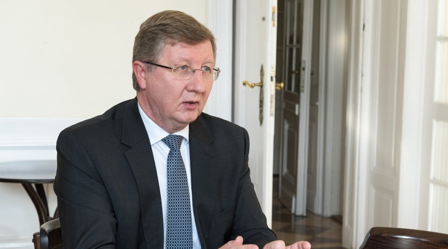 Fekete Károly