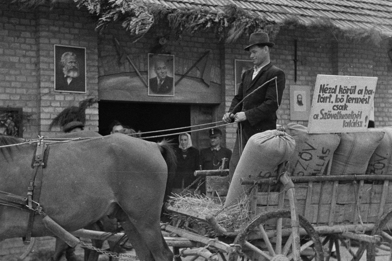 Szabadszállás beszolgáltatás 1949 Fotó: Fortepan/ Kovács Márton Ernő