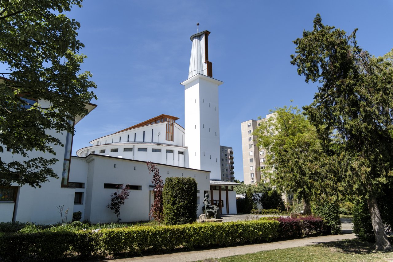 Debrecen-Széchenyi kert templom külső 2026 Zelenka