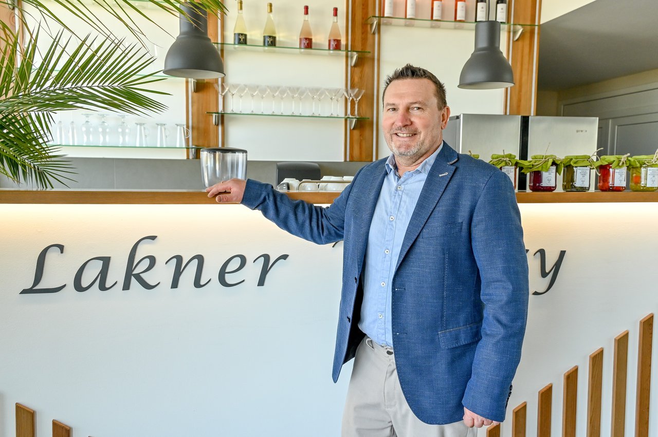 Lakner László ügyvezető-tulajdonos 2026 Bazánth