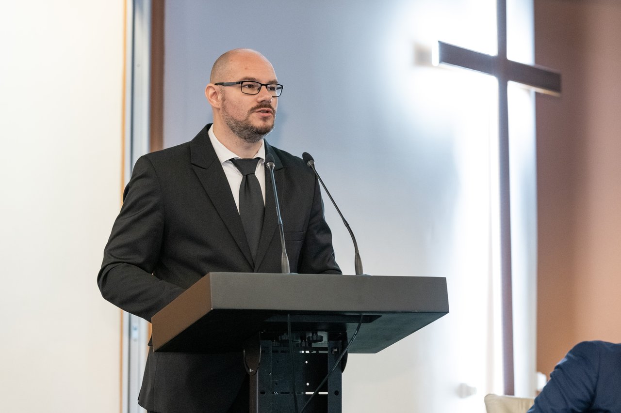 Gér András László májusi Zsinat 2026 Kiss