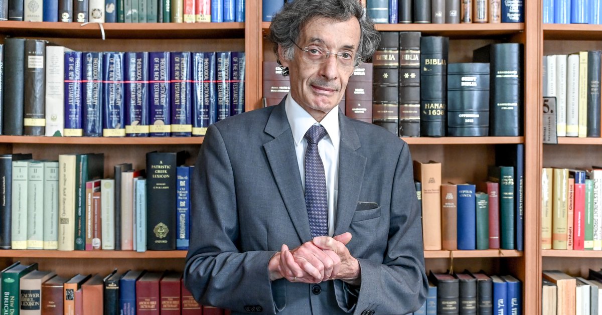 „Hidd el, hogy Isten ma is szól” – Karasszon István bizonyságtétele