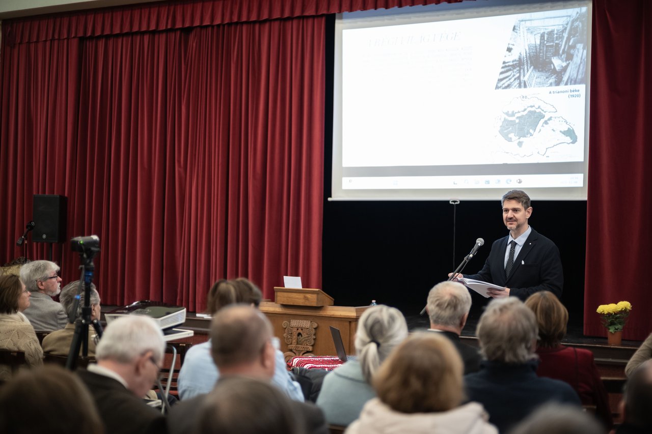 lazi5937-f679e81257_Lányi Gábor 2025 Todoroff