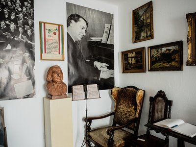 Ádám Jenő Emlékház
