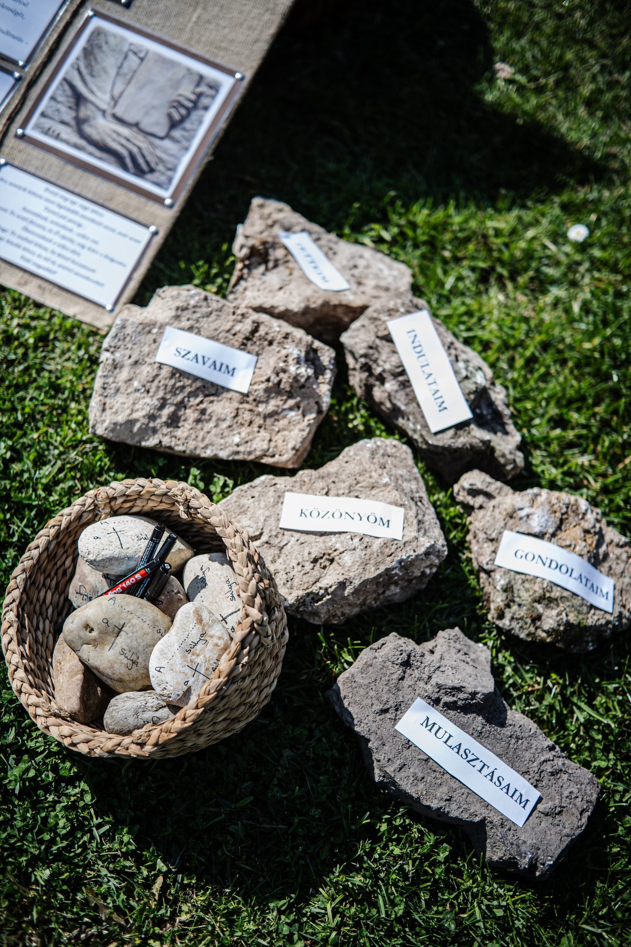 Kövek Magyaródi M 2026