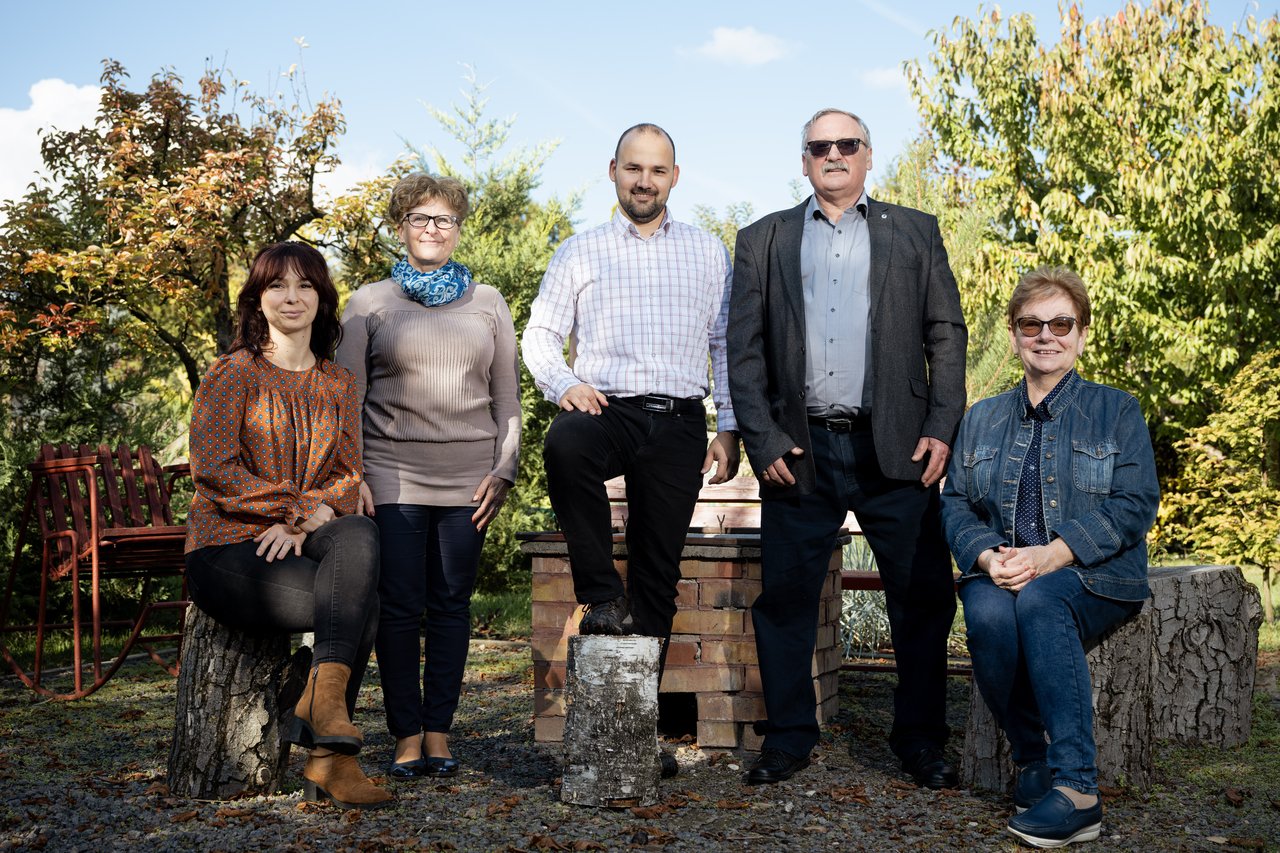 mmp1713-2fbed9ec89_csoportkep tiszanagyfalui gyülekezeti riport 2025 Magyaródi