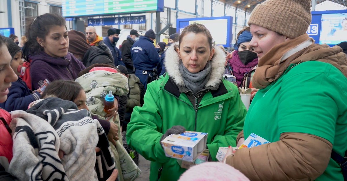 Szeretetszolgálat a pályaudvaron – VIDEÓ