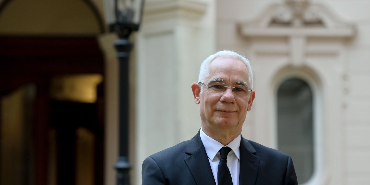 mti_koszticsak_szilard_xv_zsinati ciklus_elso_ules_01.jpg