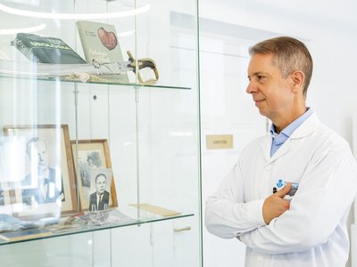 nyirády péter urológiai klinika sebestyén lászló