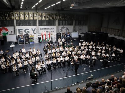 összevont fúvószenekar koncertje