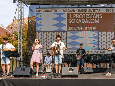 protestáns sokadalom bazánth ivola