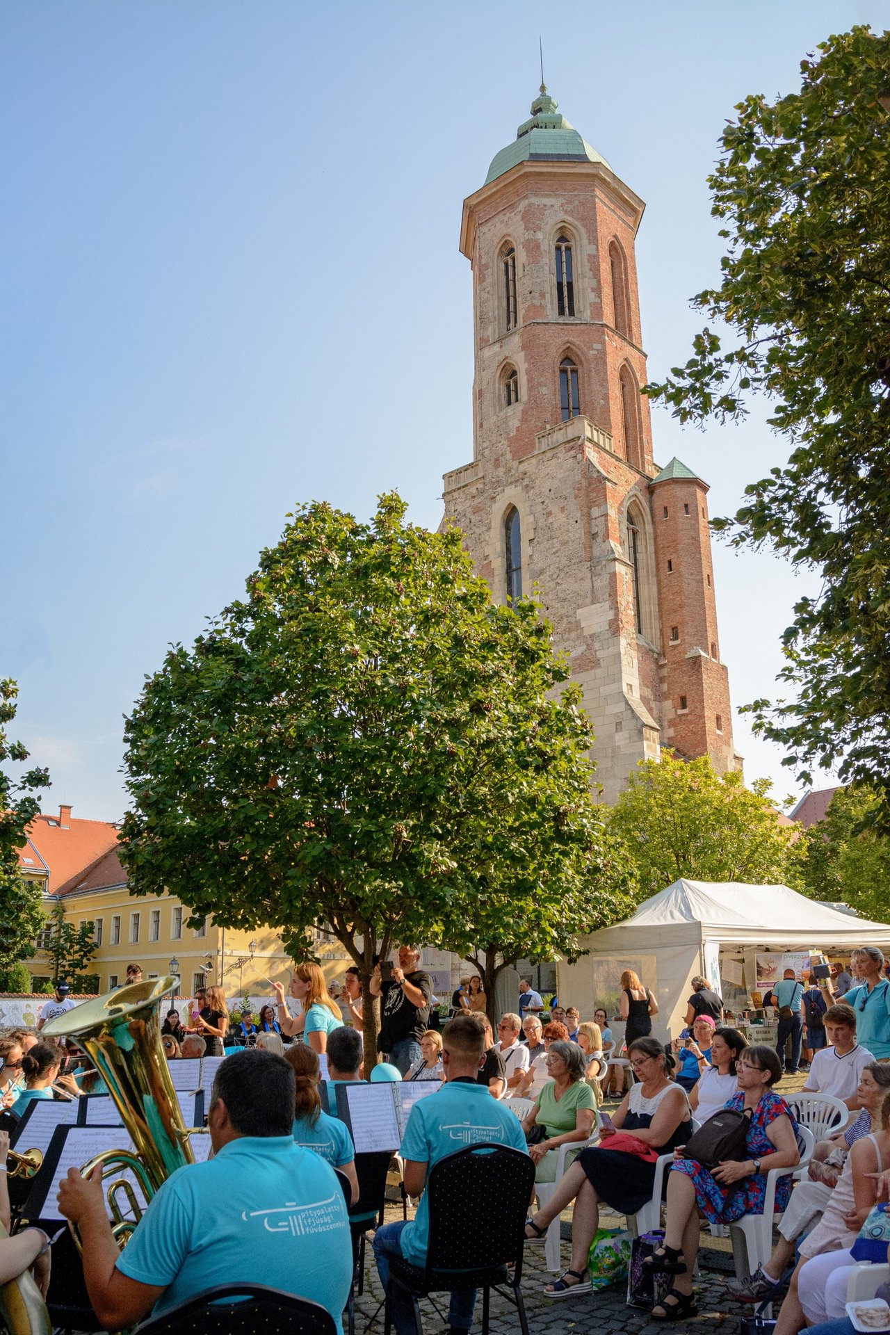protestáns sokadalom f: rkk
