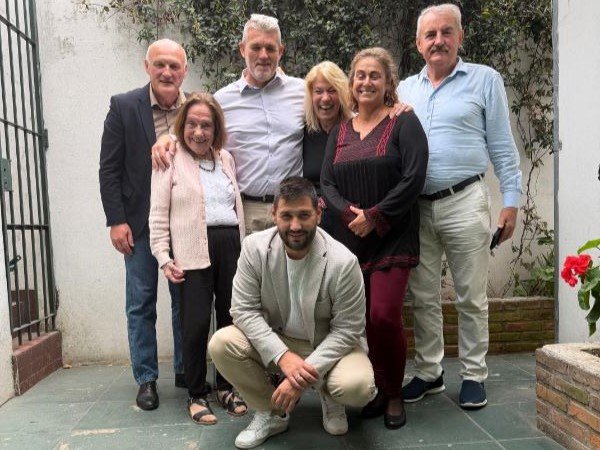 Mészáros László Argentínai Magyar Református Gyülekezet fotó Honfi Júlia