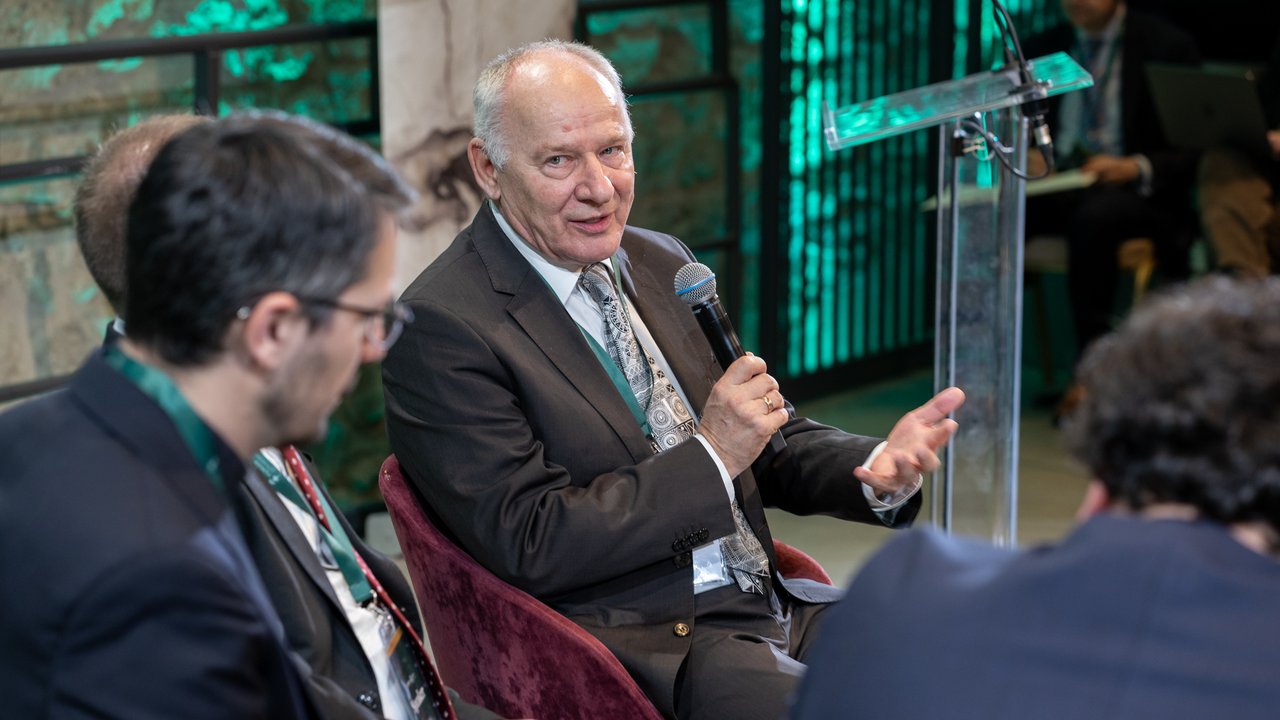 mit_jelent_embernek_lenni-35