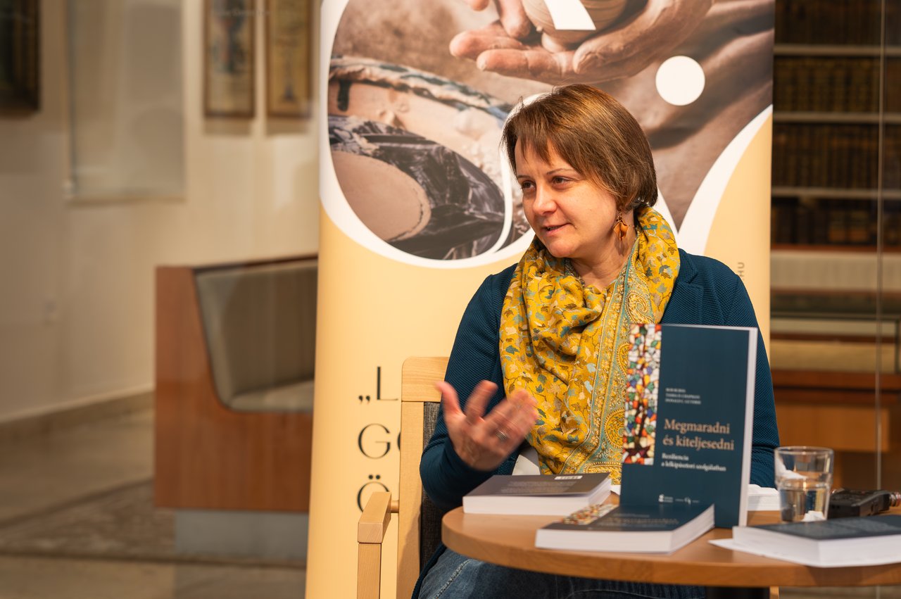 Mikola Borbála Feke Eszter 2025 Bibliamúzeum