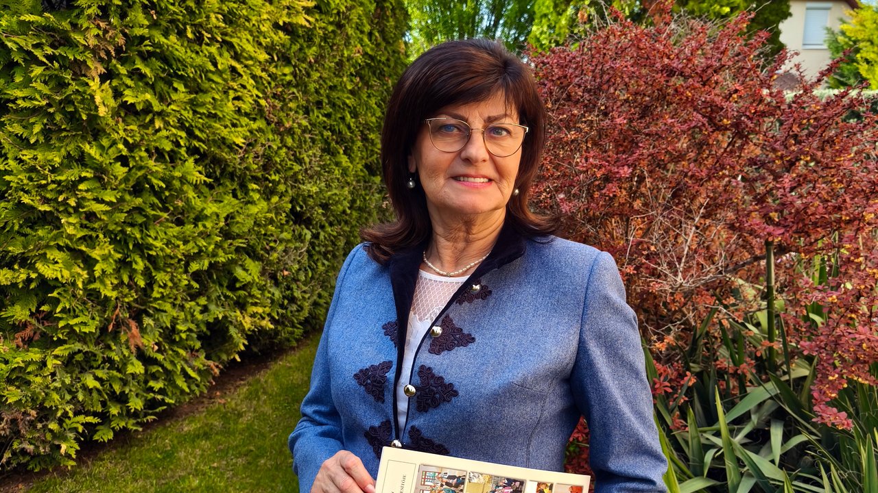 svebise juhasz marta