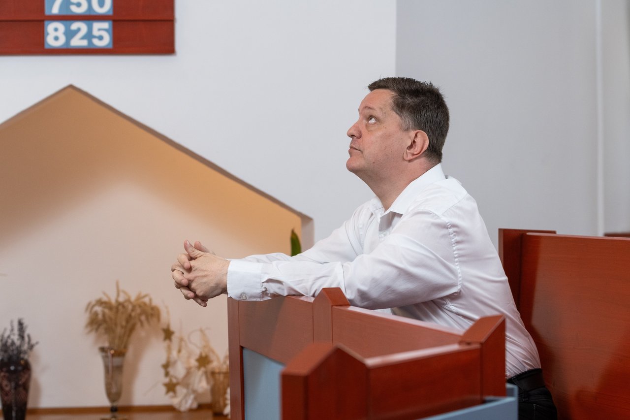 Szentgyörgyi László, sárvári lelkipásztor, őrségi esperes 2025 június - Fotó: Kiss László