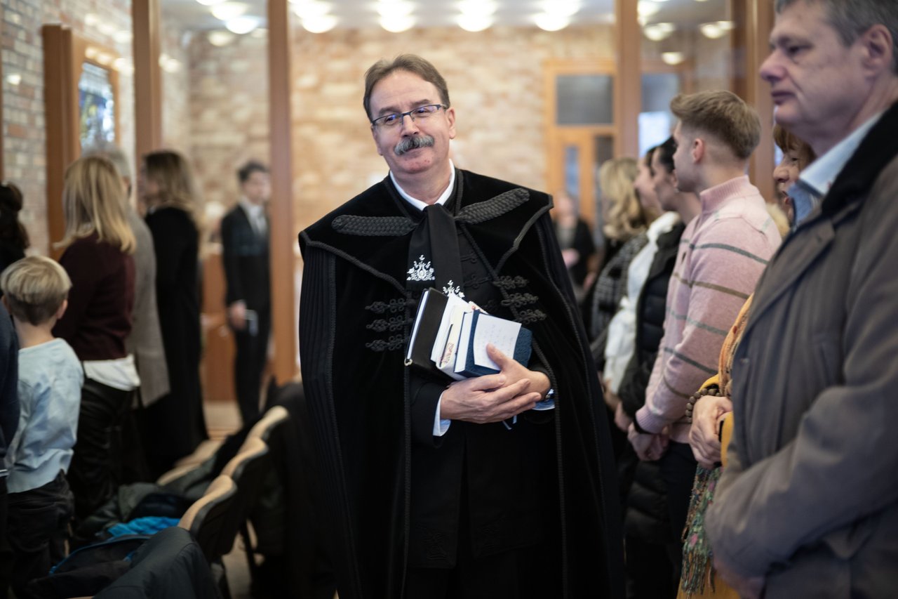 berta zsolt svábhegy sebestyén lászló