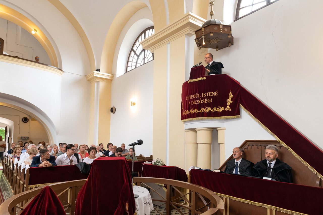 Konc-Gáll László igét hirdet. Reformátusok Szárszói Konferenciája 2025 Vasárnap - Fotó: Kiss László