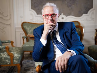 trócsányi lászló KRE Magyaródi Milán