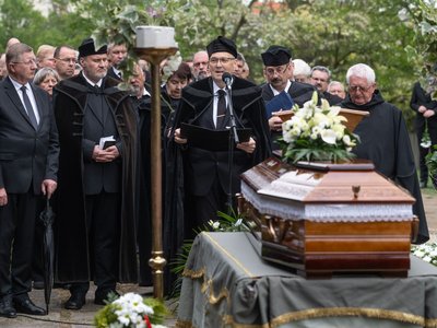 Huszár Pál temetés f.: Kiss László